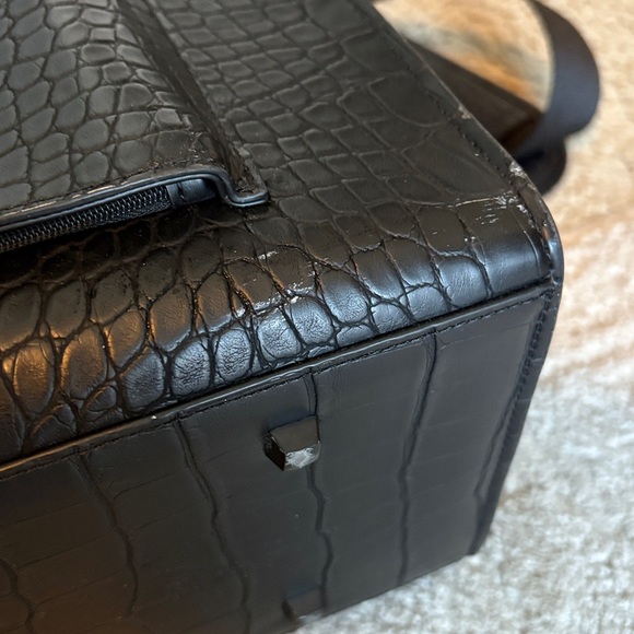 Black Beis Croc Embossed Work Tote Bag - Picture 5 of 8